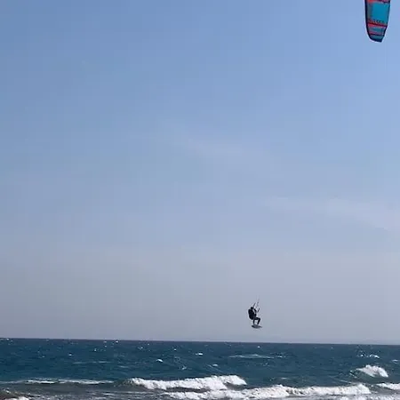 Mountains And Sea アパート