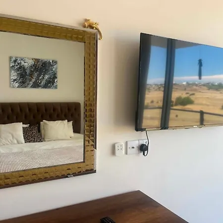 Mountains And Sea Апартаменты